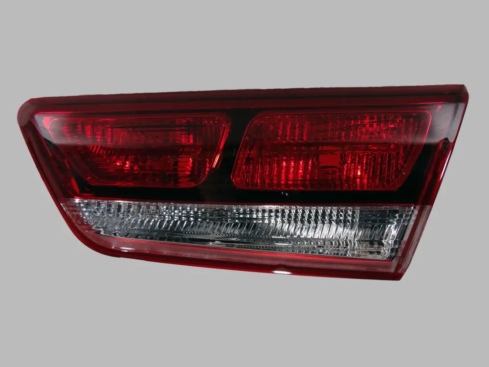 Фонарь внутренний правый RH Kia Optima, OEM0100FONR