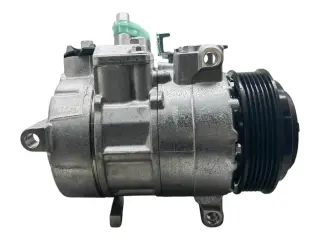 Компрессор кондиционера Mercedes C-класс W204/S204