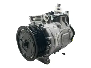 Компрессор кондиционера Mercedes ML W164/GL X164