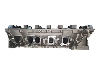 Головка блока цилиндров в сборе VW Transporter T5, Touareg AXD / AXE 2.5 TDI 070103063D