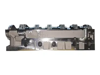 Головка блока цилиндров в сборе VW Transporter T5, Touareg AXD / AXE 2.5 TDI 070103063D