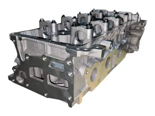 Головка блока цилиндров Renault, Nissan, Lada H4M 110411017R