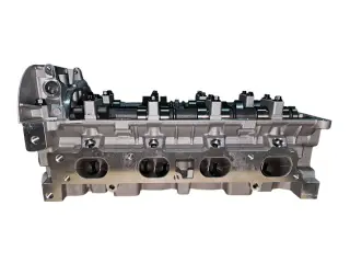Головка блока Ford 1481576