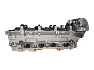 Головка блока Ford 1481576