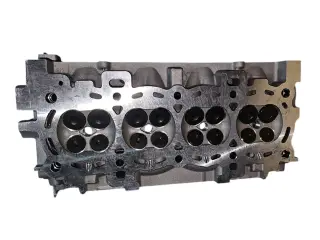 Головка блока Ford 1481576