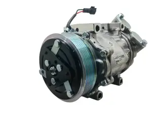 Кoмпрeccop кондиционерa Volvo S40/S60/S80 diesel