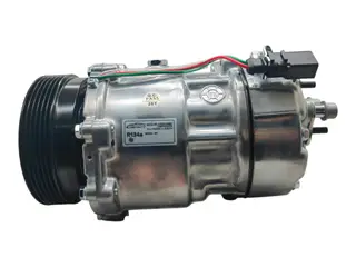 Компрессор кондиционера Skoda Octavia A4/VW Golf 4