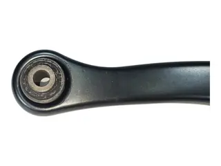 Рычаг задний поперечный нижний правый Chery Arrizo 8