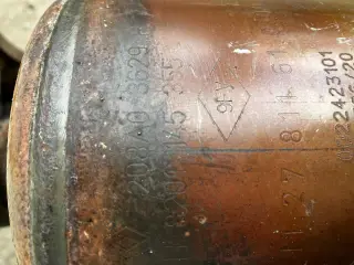 Выпускной коллектор логан