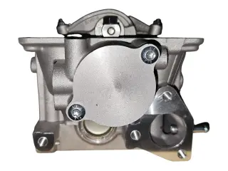 Головка блока цилиндров в сборе G4HG 1.1L Hyundai Getz