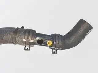 Патрубок радиатора нижний  Chery Arrizo 8