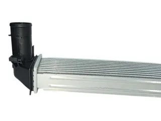 Интеркулер  Chery Arrizo 8 302001289AA