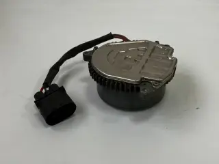 Моторчик вентилятора охлаждения MB E-class, 3137234063