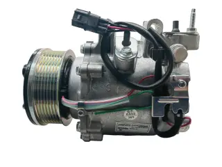 Компрессор кондиционера Honda CR-V 2.0