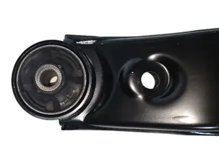 Рычаг передний правый Geely  4017005400