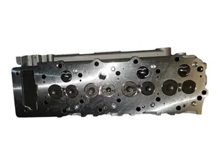 Головка блока цилиндра в сборе 4M40,4M40T Mitsubishi  ME201539