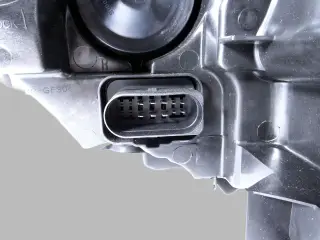 Фара передняя правая Skoda Rapid 2 Диодная