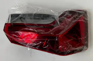 Фонарь задний правый (наружный) SKODA Rapid