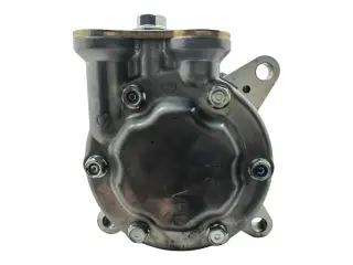 Компрессор кондиционера Peugeot 206