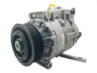 Компрессор кондиционера Volkswagen Multivan T5 7Е0820803F