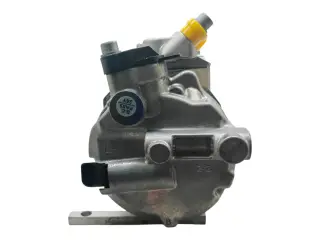 Компрессор кондиционера Volkswagen Multivan T5 7Е0820803F