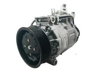 Компрессор кондиционера Volkswagen Touareg 3.2/3.6