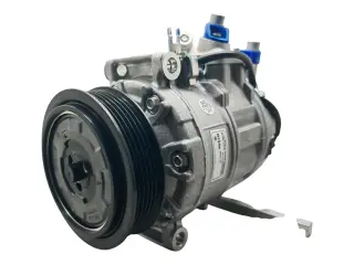 Компрecсор кондиционерa Audi A8 D4 3.0 TDI 7L6820803T
