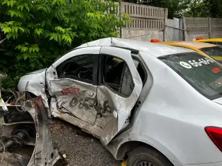 Рено Логан на запчасти