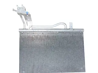 Радиатор кондиционера (конденсер) GEELY ATLAS PRO (2021>) 8010058700