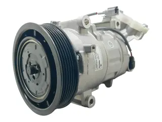 Компрессор кондиционера Renault Megane 3 diesel 8200939386