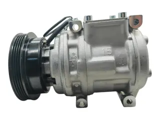 Компрессор кондиционера Toyota Land Cruiser 100