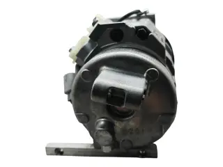 Кoмпрeccop кондиционерa Lexus GX470