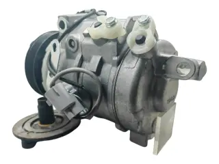 Компрессор кондиционера Land Cruiser 200 4.7