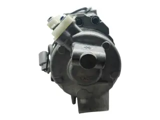 Компрессор кондиционера Land Cruiser 200 4.7