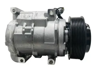 Компрессор кондиционера Toyota Land Cruiser 200