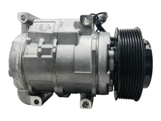 Компрессор кондиционера Toyota Land Cruiser 200