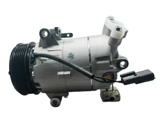 Кoмпрeccop кондиционерa Nissan Qashqai 2.0