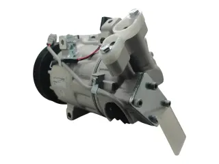 Компрессор кондиционера Рено Меган 1.5 dCi 926008209R