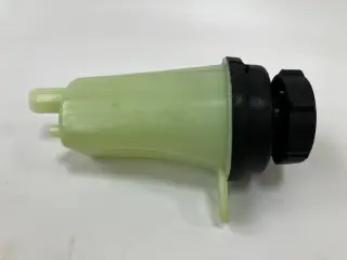 Бачок ГУР  FORD Focus III  1892564, 9650503