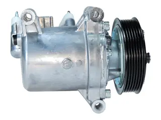 Компрессор кондиционера Peugeot 301