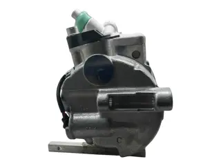 Компрессор кондиционера Мерседес W204/C204/C207 A0022304411