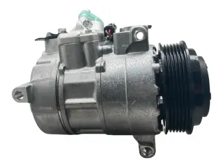 Компрессор кондиционера Мерседес W204/C204/C207 A0022304411