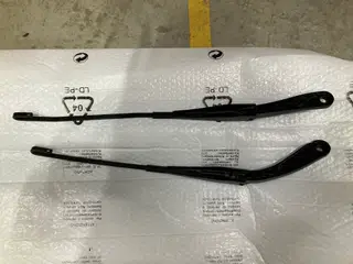 Комплект поводков стеклоочистителя LOGAN, MR5395758KIT