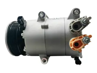 Компрессор кондиционера Ford Transit Connect