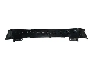 Усилитель переднего бампера Ford Focus, FDL01225757