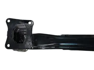 Усилитель переднего бампера Ford Focus, FDL01225757