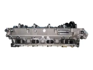 Головка блока цилиндров 4D56U в сборе Mitsubishi L200 Pajero 1005A560 1005B453