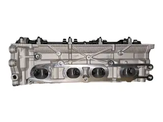 Головка блока цилиндров в сборе Suzuki Grand Vitara 2,4 л, J24B 11100-78KA0