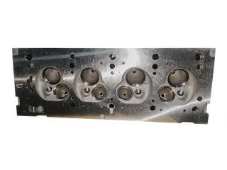 Головка блока цилиндров Renault, Lada K7M K7J пустая  7701475893 (1.6L)