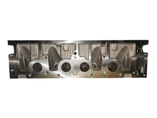 Головка блока цилиндров Renault, Lada K7M K7J пустая  7701475893 (1.6L)